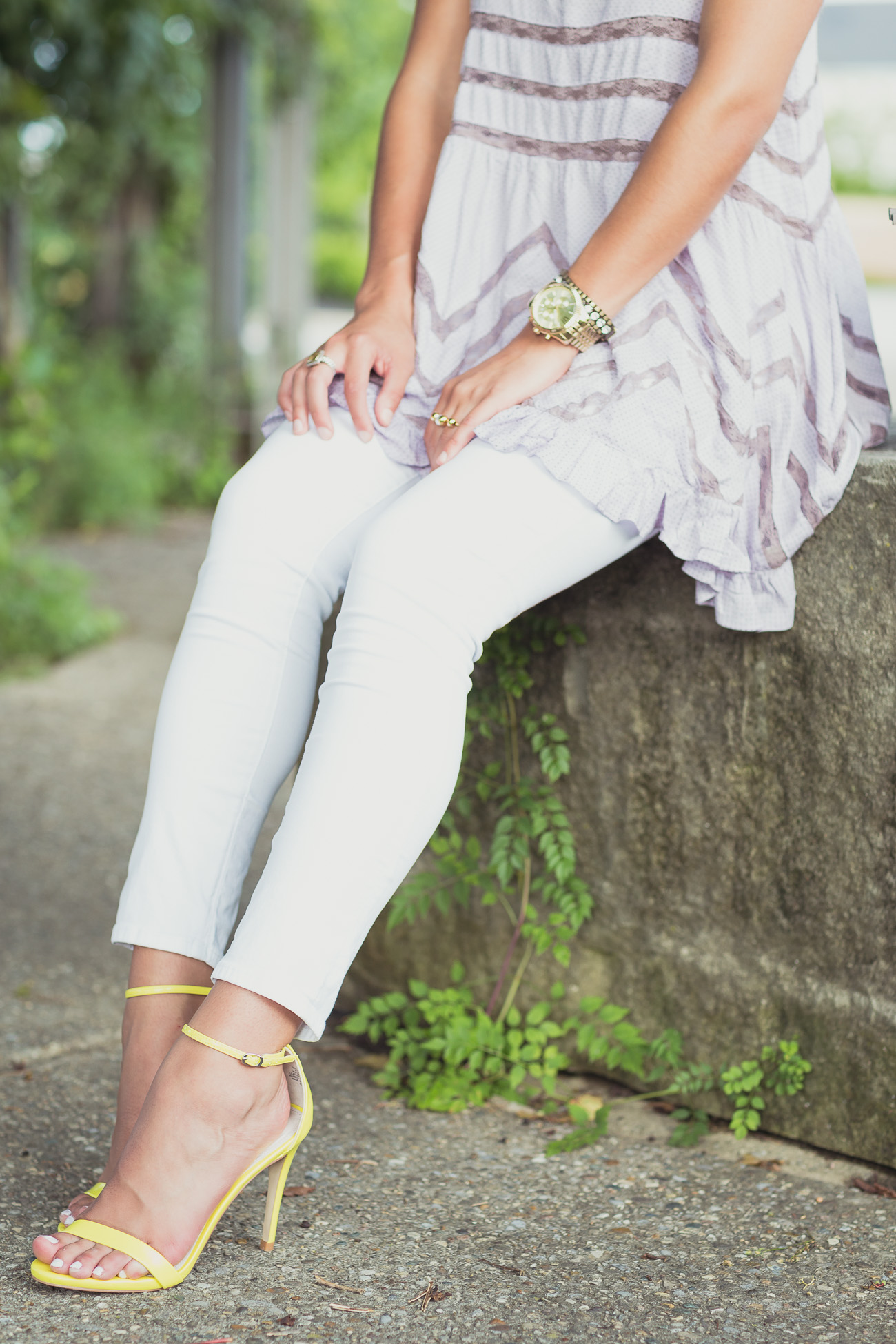 neon steve madden sandals // a southern drawl