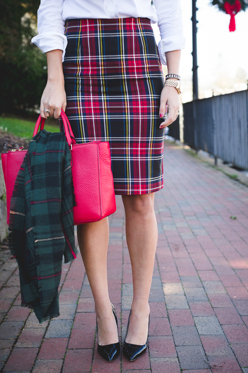 tartan plaid skirt, bow accessory, bow top, bow neck tie, red tote, tory burch robinson pebbled multi tote, holiday outfit, holiday outfit ideas, holiday party look, plaid outfit // grace wainwright from  a southern drawl