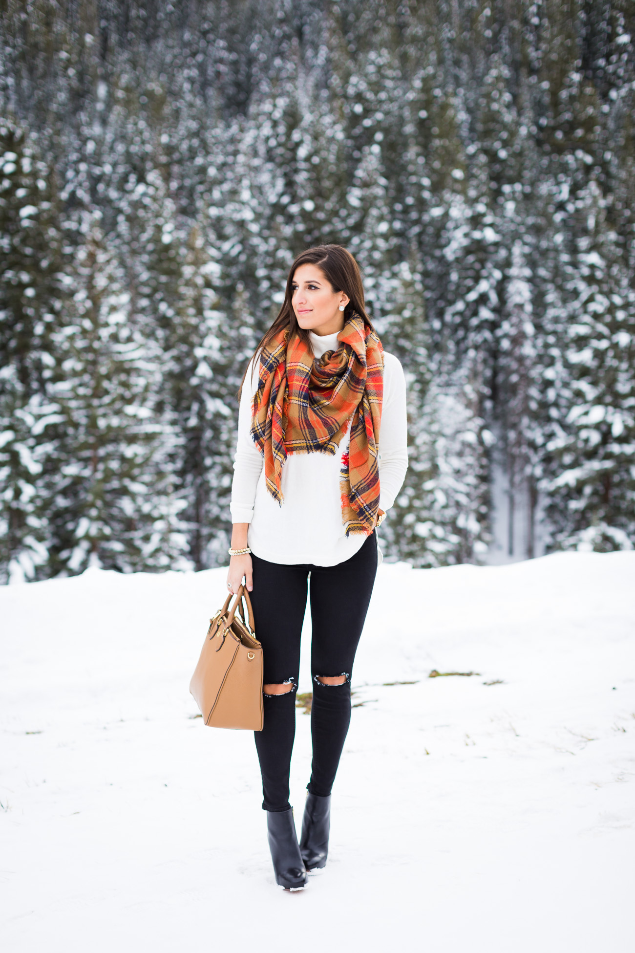 orange plaid blanket scarf, plaid blanket wrap, ivory turtleneck, colorado, crested butte, winter style, winter fashion, winter outfit, snow outfit ideas,  sale outfit // grace wainwright from a southern drawl