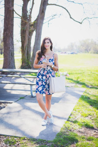 romantic picnic set up, modcloth floral dress, modcloth spring fashion, spring style, spring picnic, spring engagement photos, spring couples photos, metallic sperry topsiders, metallic sperry shoes, silver sperry boat shoes, metallic boat shoes, floral shift dress, floral cami, world map necklace, girly outfit, feminine fashion, feminine outfit ideas, neutral fresh makeup // grace wainwright from a southern drawl