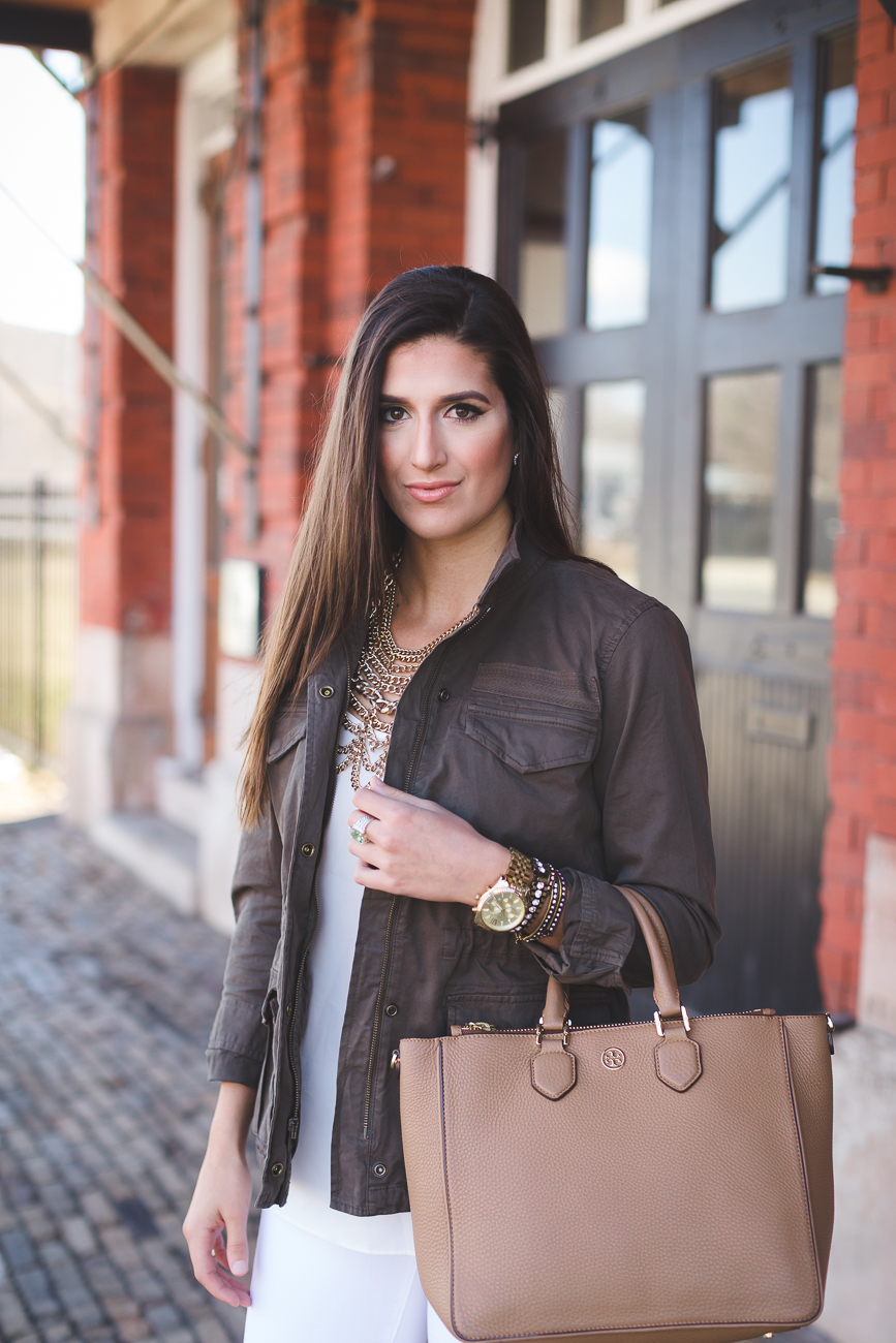 military jacket, utility jacket, green military jacket, hinge fatigue jacket, distressed white skinny jeans, baublebar courtney bib, gold statement bib, transitional piece, spring style, spring fever, spring outfits // grace wainwright from a southern drawl