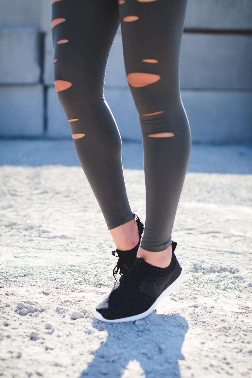 solow deconstructed leggings, solow deconstructed crop tank, deconstructed activewear, cutout activewear, activewear clothing, athleisure, cutout athleisure, fashionable athletic outfit, fashionable activewear, cute athleisure, nike juvenate sneaker, laser cut leggings, laser cut crop top, carbon38 activewear, carbon38 athleisure, weekly workout routine, leg workouts, glute workouts, leg day, girl gains, active lifestyle, lifting routine for women, workout routine for women // grace wainwright from a southern drawl
