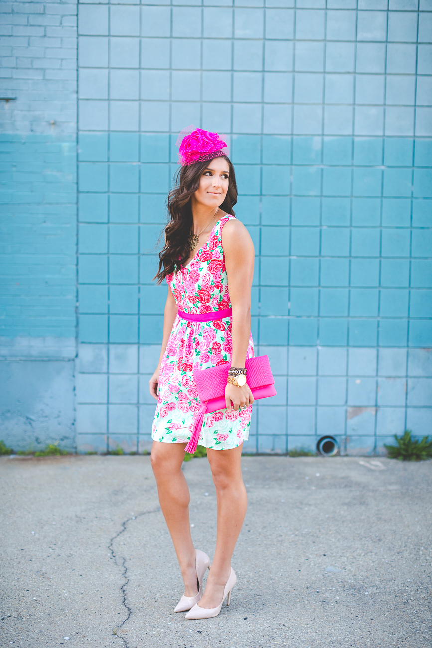 kentucky derby outfit, what to wear to the kentucky derby, kentucky oaks, pink fascinator, vineyard vines derby dress,  vineyard vines run for the roses dress, gigi new york fold over clutch hot pink, monogram clutch, kentucky derby fascinator, kentucky derby hat, wedding guest outfit, vineyard vines outfit, preppy outfit ideas, preppy fashion, spring dress, spring fashion, preppy spring outfit, preppy spring fashion, preppy spring dress, large monogram necklace,  kentucky derby attire // grace wainwright a southern drawl