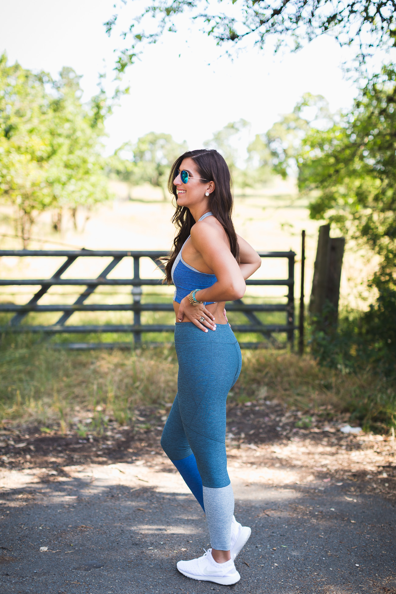 outdoor voices activewear, outdoor voices dipped warmup leggings, outdoor voices athena crop top, compression leggings, fitness, fit life, girl gains, weekly workout routine, weekly leg routine, weightlifting for females, athleisure outfits, activewear outfits, stylish activewear, outdoor voices leggings // Grace Wainwright A Southern Drawl