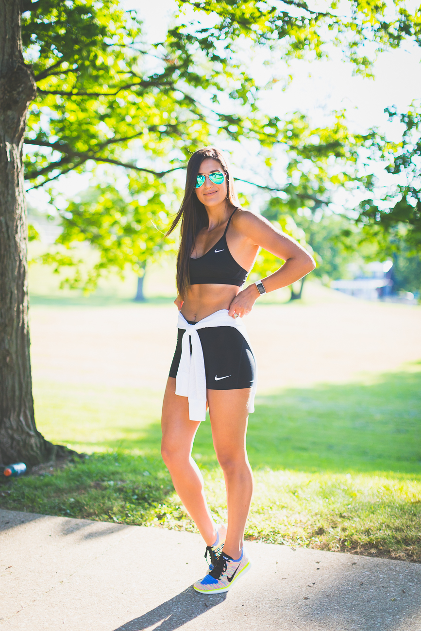 a southern drawl workouts, kentucky fitness blogger, kentucky travel blogger, kentucky fashion blogger, Nike Activewear outfit, nike flyknit shoes, nike free flyknit running shoes, nike running outfit, activewear outfit, cute activewear, cute workout outfit, weekly workout routine, leg routine for women, girl gains, arm workouts, leg workouts, butt workouts, meal prep ideas, weekly meal prep, nike sports bra, nike compression shorts, summer workout routine, summer weekly workout routine // grace wainwright a southern drawl
