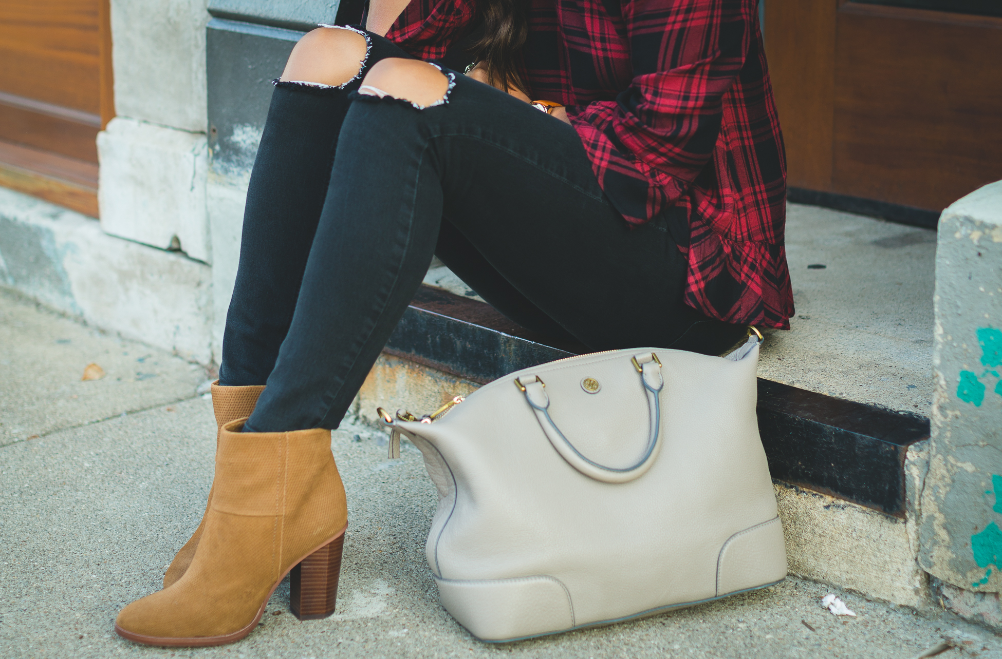 Weekly Workout Routine: Colorblock Leggings