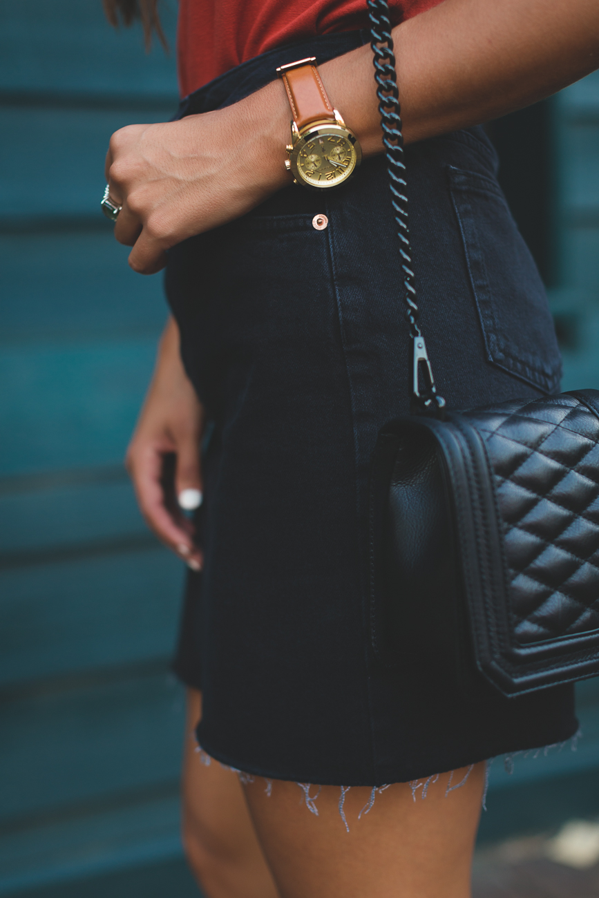 funnel neck tank, fall style, black denim skirt, jean skirt, rebecca minkoff love crossbody, vince camuto booties, cognac booties, fall booties, southern fashion blogger, transitional style // grace wainwright a southern drawl