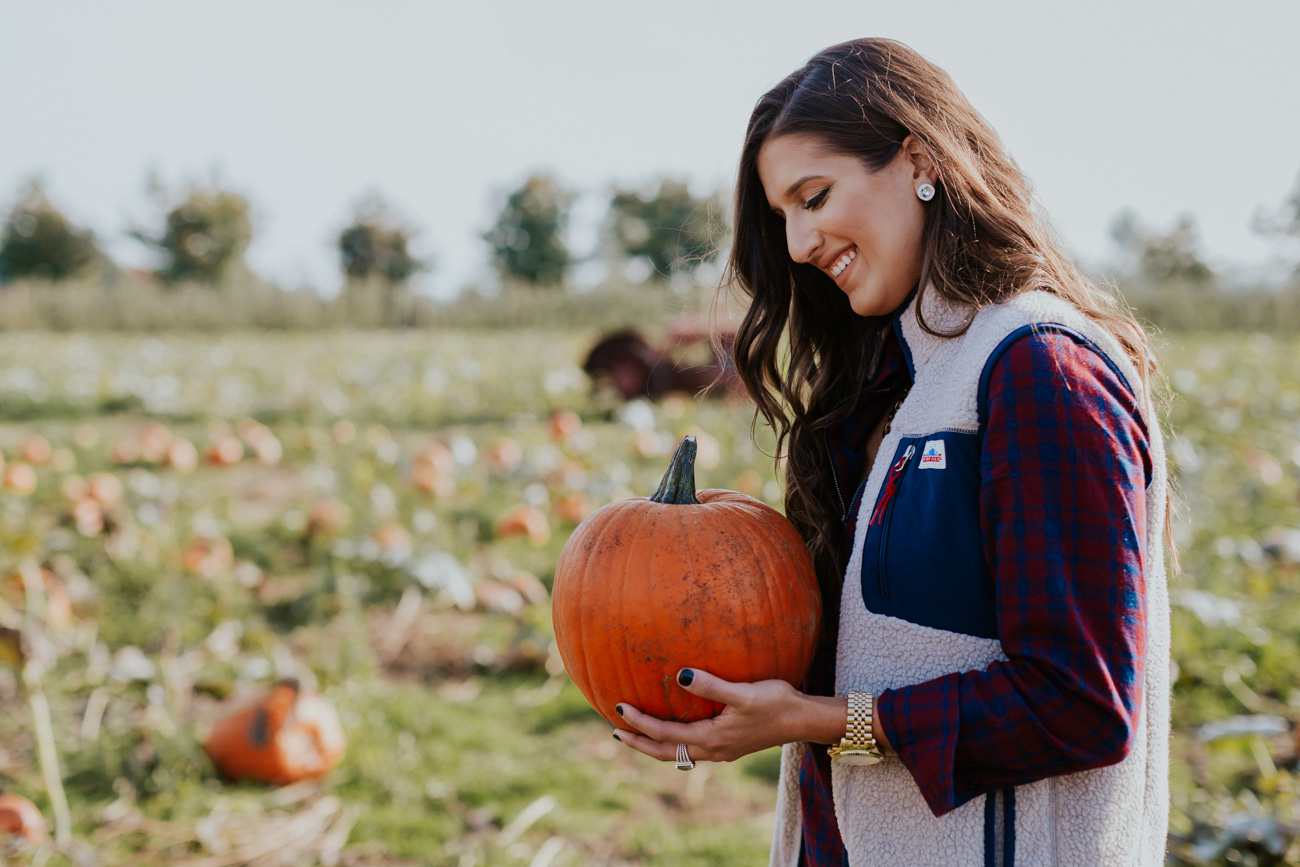 penfield lucan fleece vest, penfield at madewell, madewell plaid popover shirt, plaid shirt, pumpkin patch outfit, pumpkin picking outfit, cognac booties, fall brown booties, southern fashion blogger, fall style, fall fashion // grace wainwright a southern drawl