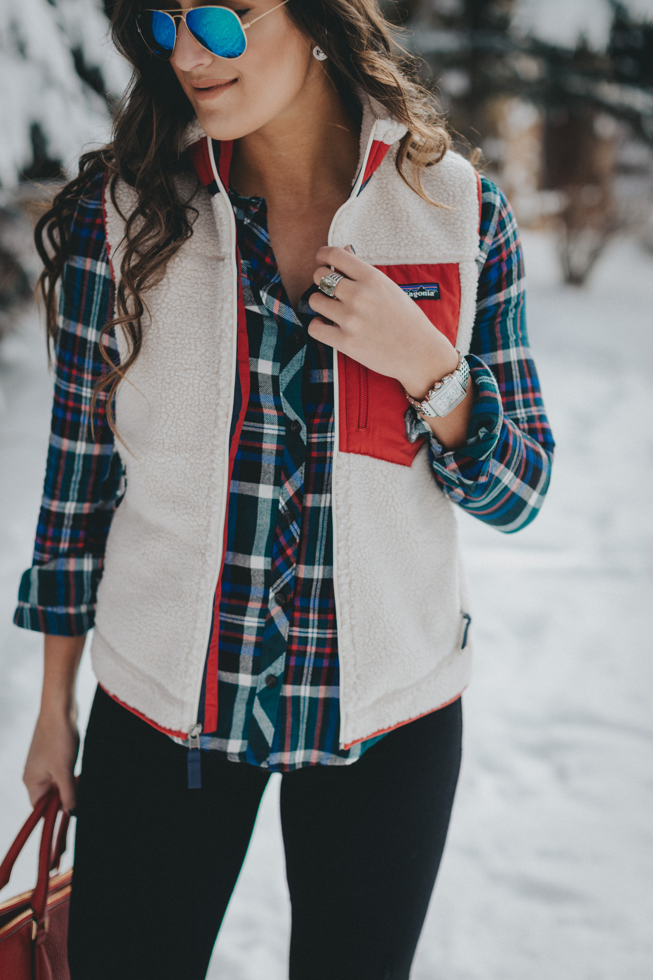 patagonia classic retro x fleece vest, patagonia vest, patagonia fleece vest, plaid flannel shirt, red duckboots, duck boots, bean boots, sperry duck boots, colorado style, snow style, snow outfit // grace wainwright a southern drawl