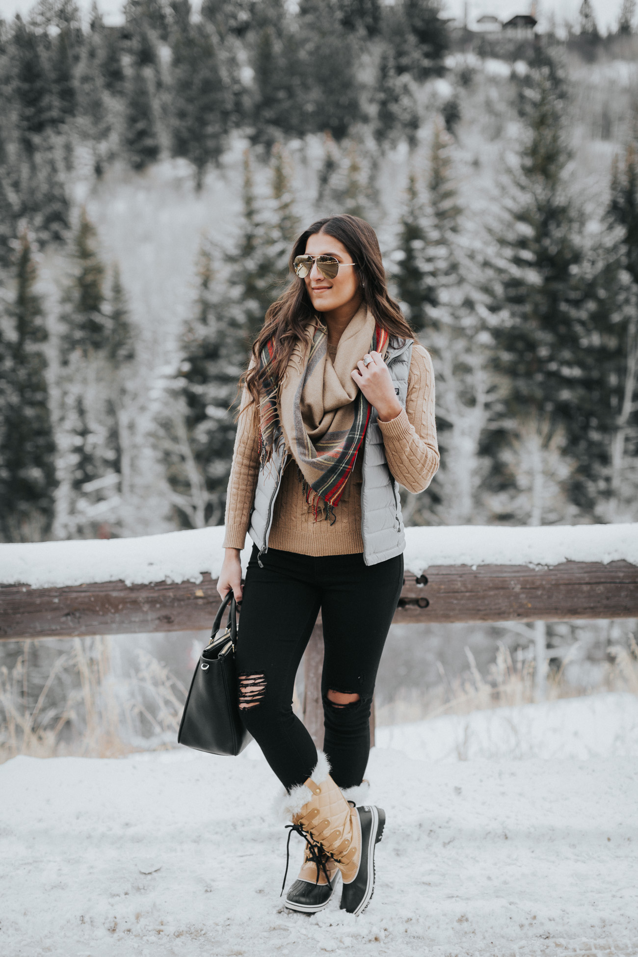 chic winter outfit, patagonia vest, plaid blanket scarf, plaid scarf, colorado style, sorel tofino boot, sorel style, sorel boots, celine aviator sunglasses, patagonia down puffer vest, winter fashion, winter outfit // grace wainwright a southern drawl