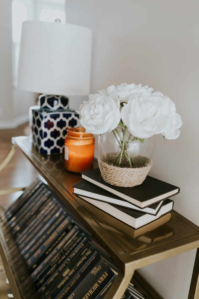 Lulu & Bookcase A Southern Drawl