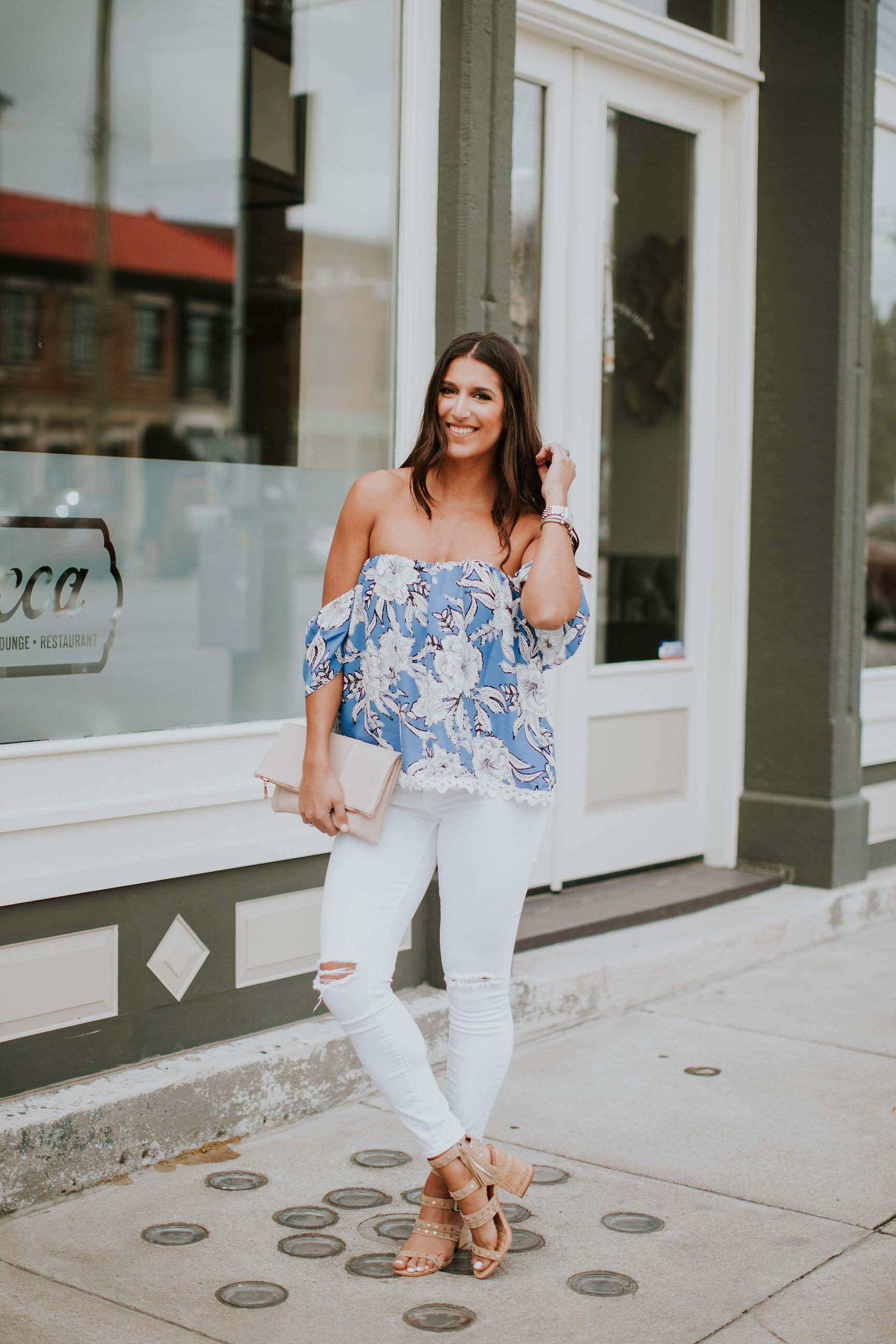Casual Summer Outfit | A Southern Drawl1728 x 2592