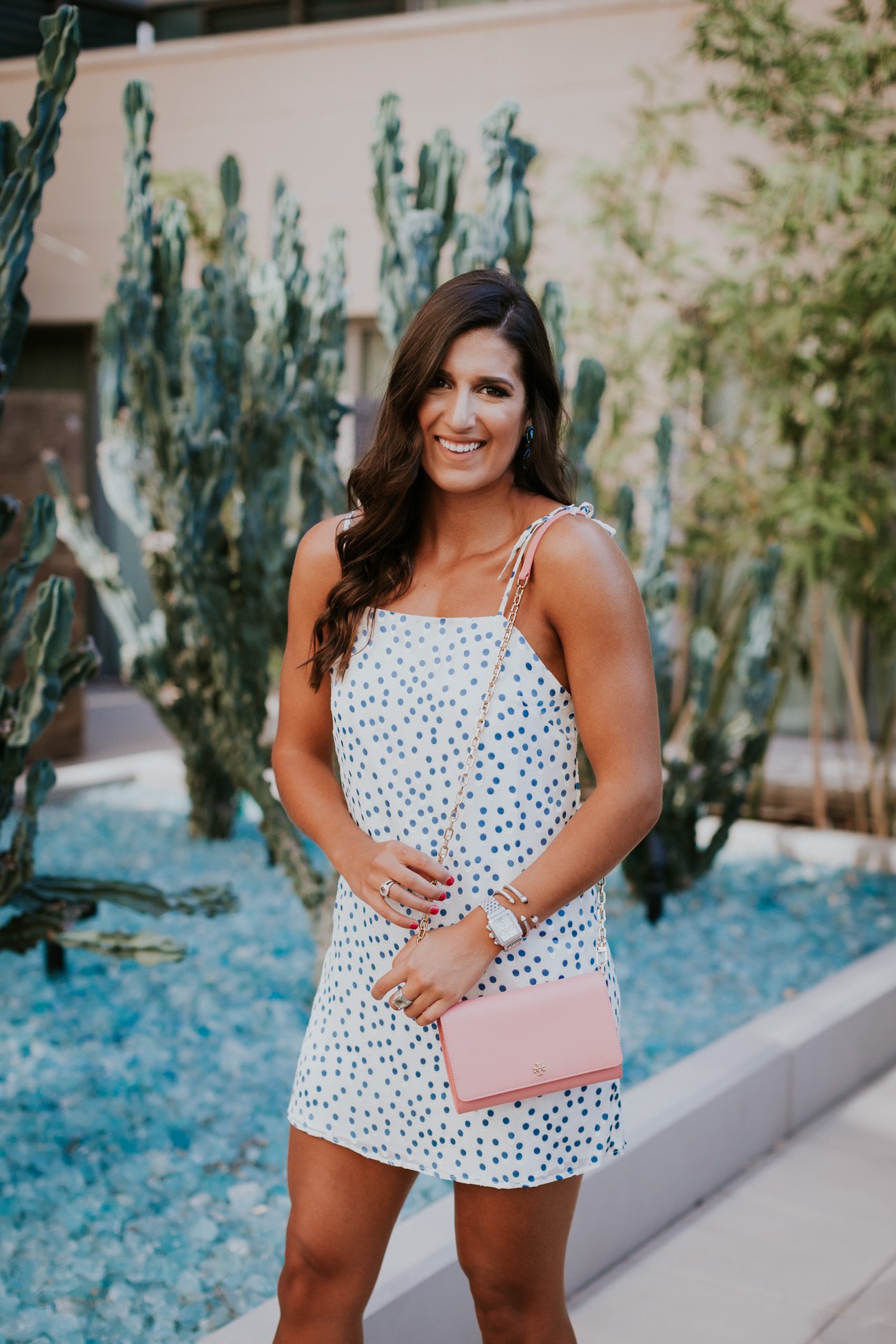 polka dot shift dress, polka dot dress, lovers and friends dresses, cocktail dress, wedding guest dress, tory burch parker chain wallet, steve madden carrson sandal, date night outfit, scottsdale arizona, summer style, travel blogger, fashion blogger // grace wainwright a southern drawl