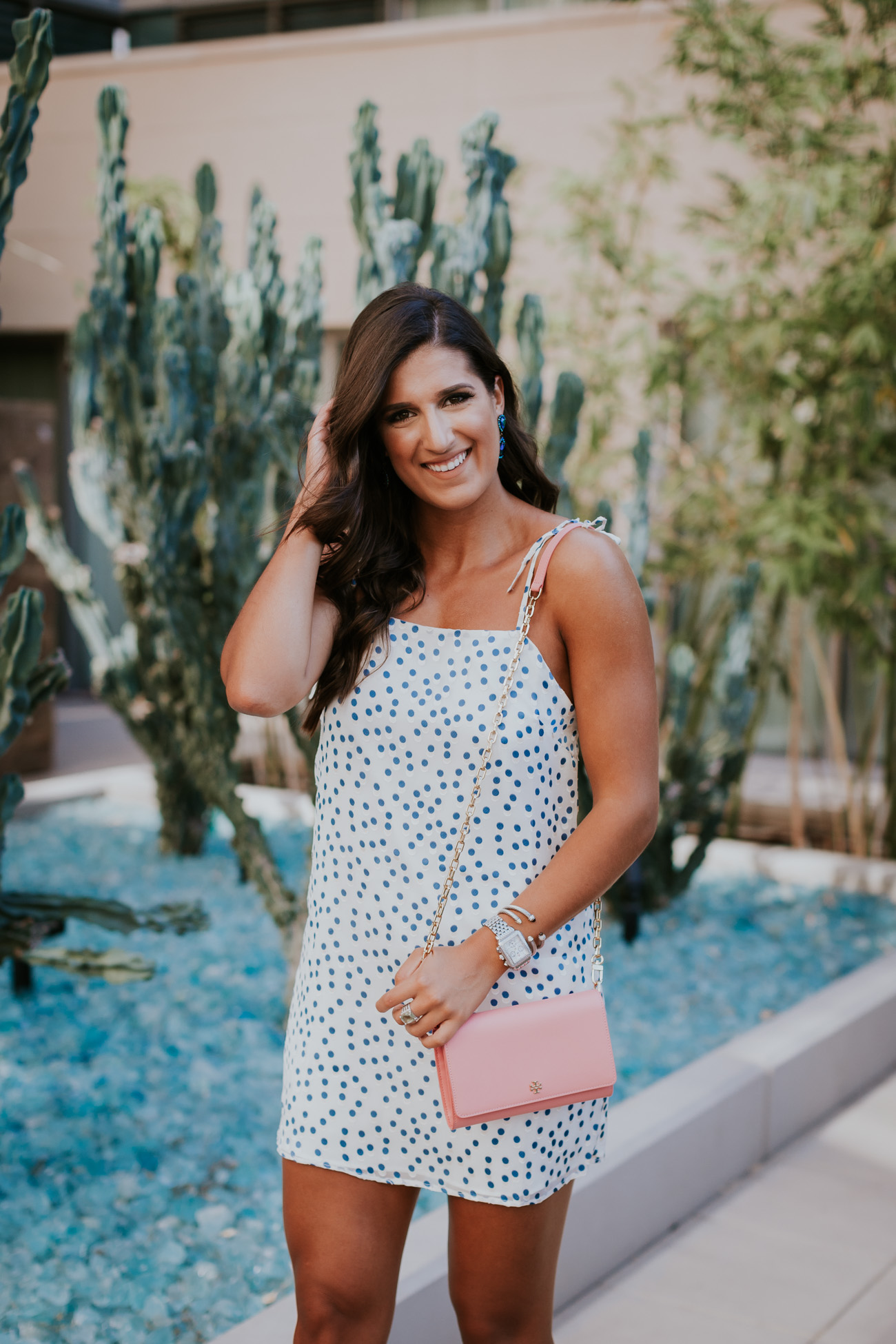 polka dot shift dress, polka dot dress, lovers and friends dresses, cocktail dress, wedding guest dress, tory burch parker chain wallet, steve madden carrson sandal, date night outfit, scottsdale arizona, summer style, travel blogger, fashion blogger // grace wainwright a southern drawl