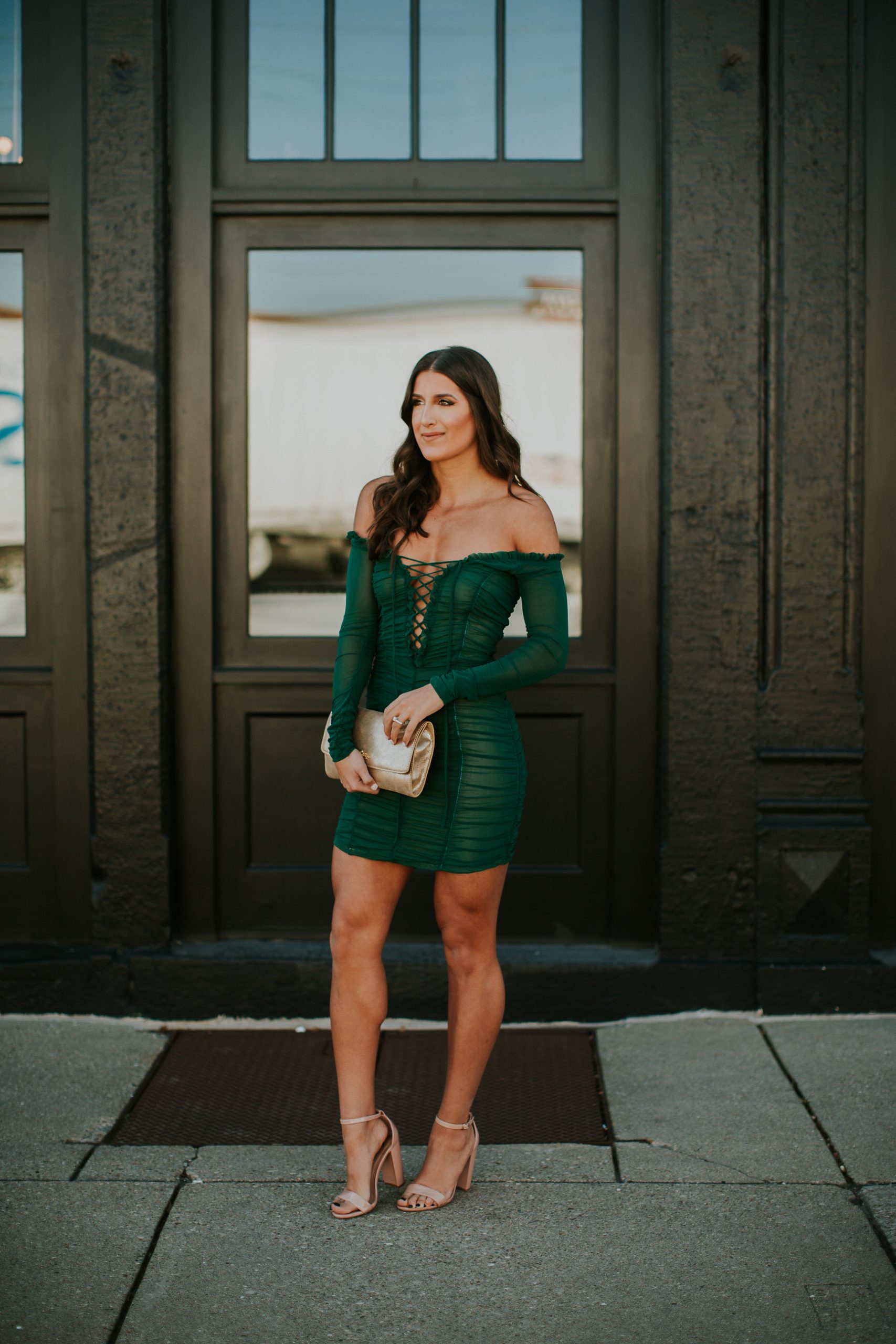 lace up dress, off the shoulder dress, new years dresses, cocktail dresses, cocktail dress, lilly pulitzer clutch // grace wainwright a southern drawl