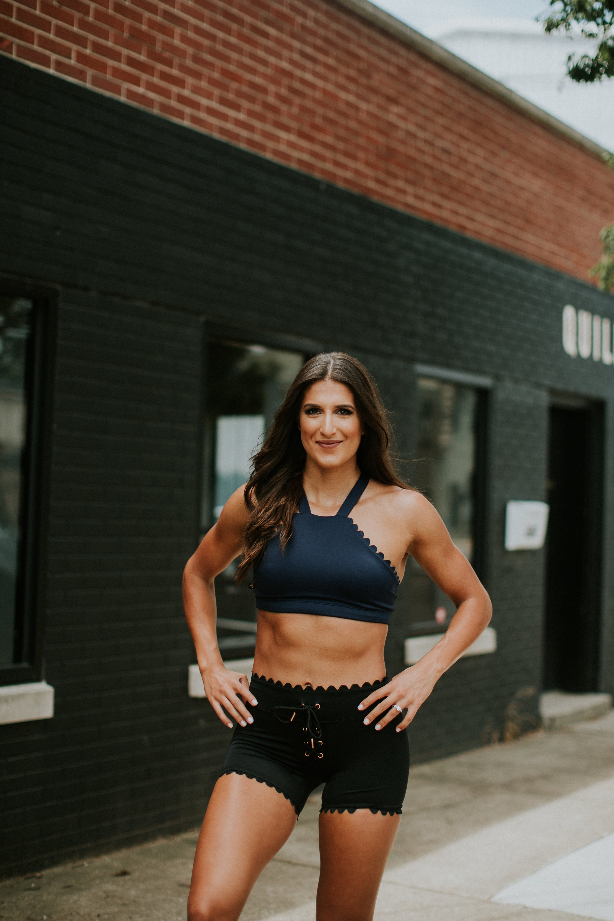 Weekly Workout Routine: Scallop Activewear