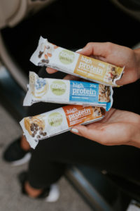 zone perfect high protein bars, high protein snack, fave protein snack, fave protein bars, tasty protein bars, activewear, a southern drawl nutrition, a southern drawl fitness, fitwithasd // grace wainwright