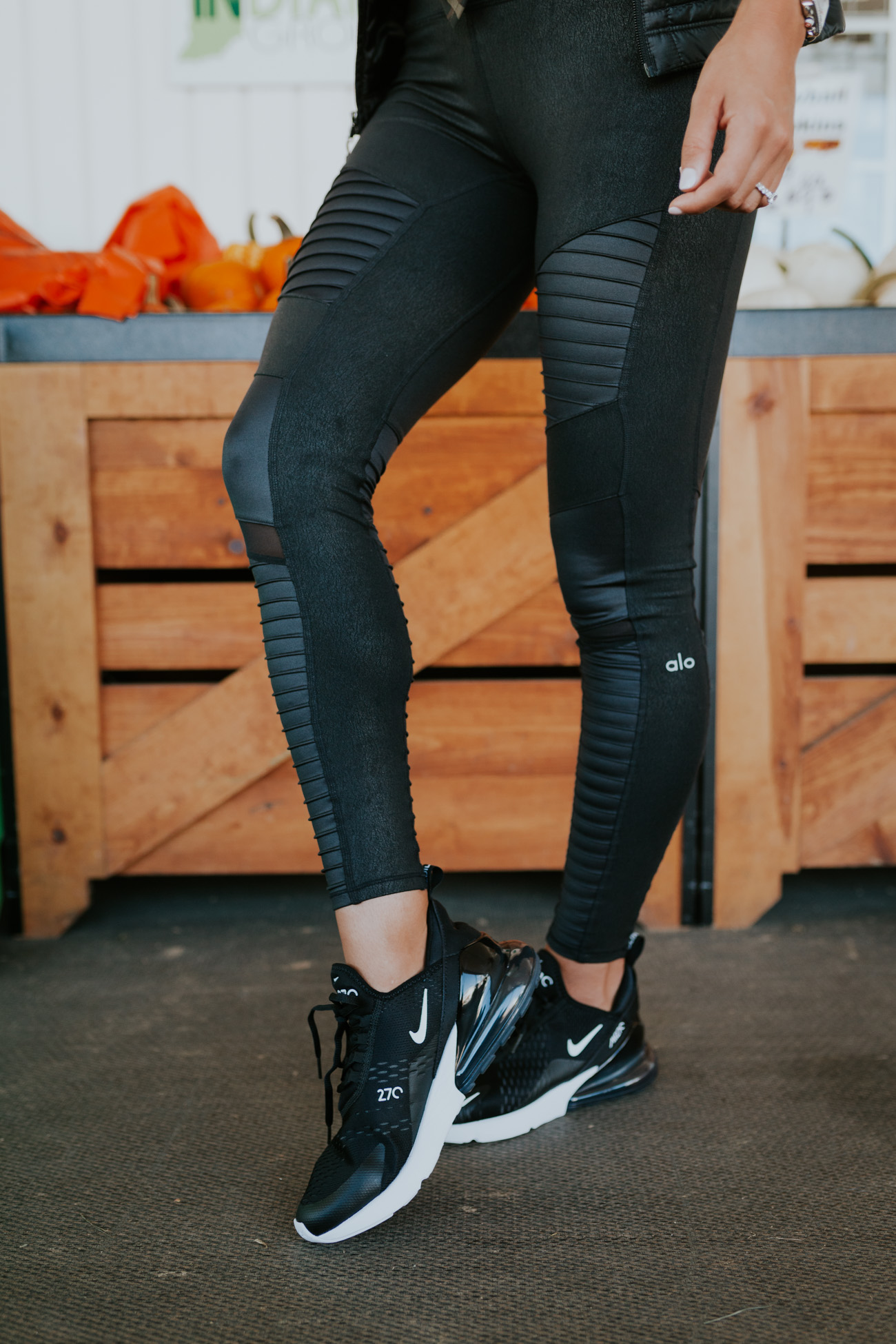 fall athleisure staples, nike air max 270, fall activewear staples, activewear outfit, athleisure outfit, ebay outfit, ebay fashion, how to shop on ebay // grace wainwright grace white a southern drawl