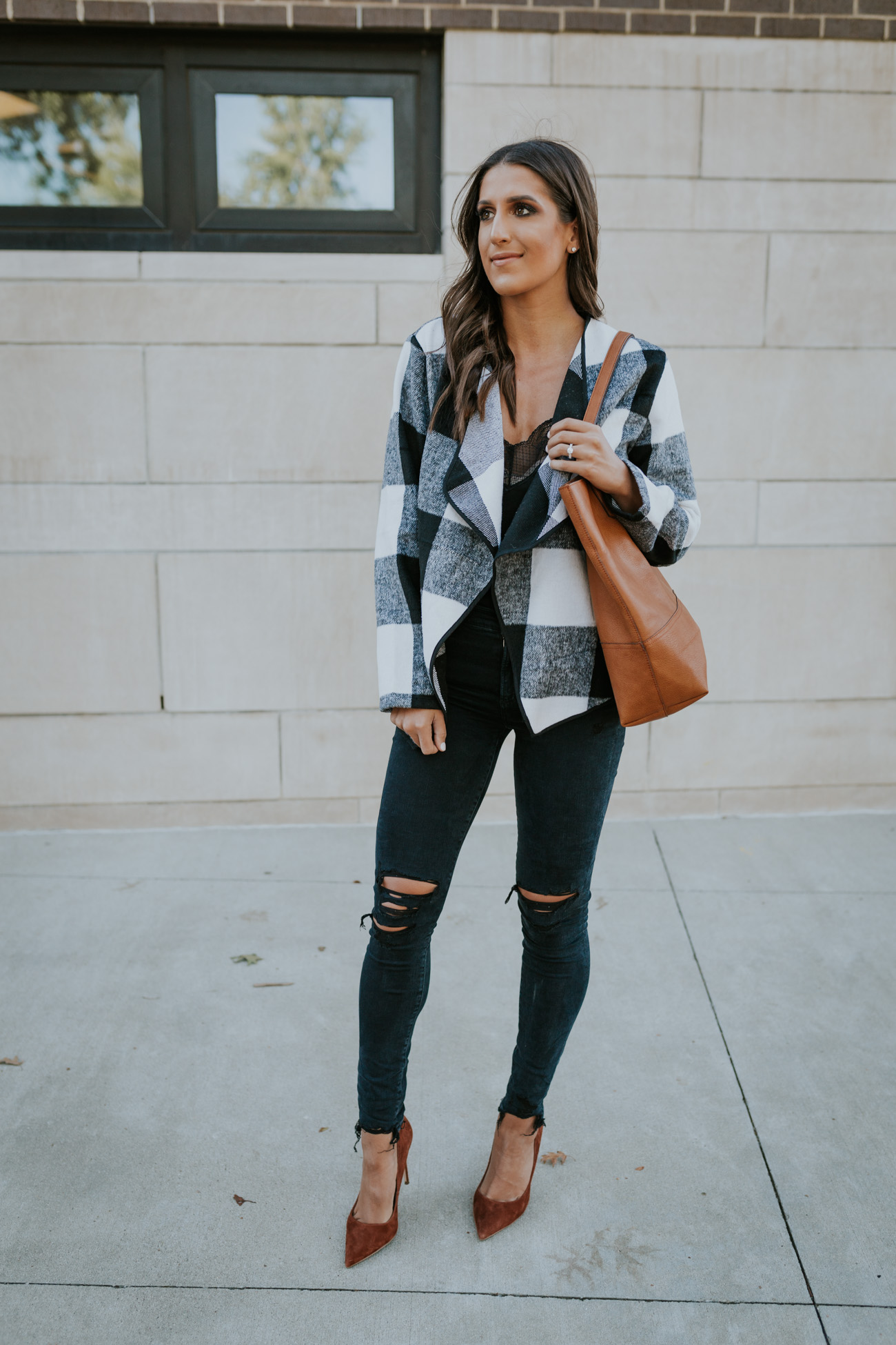 3 Easy Plaid Coat Outfit Ideas for Fall