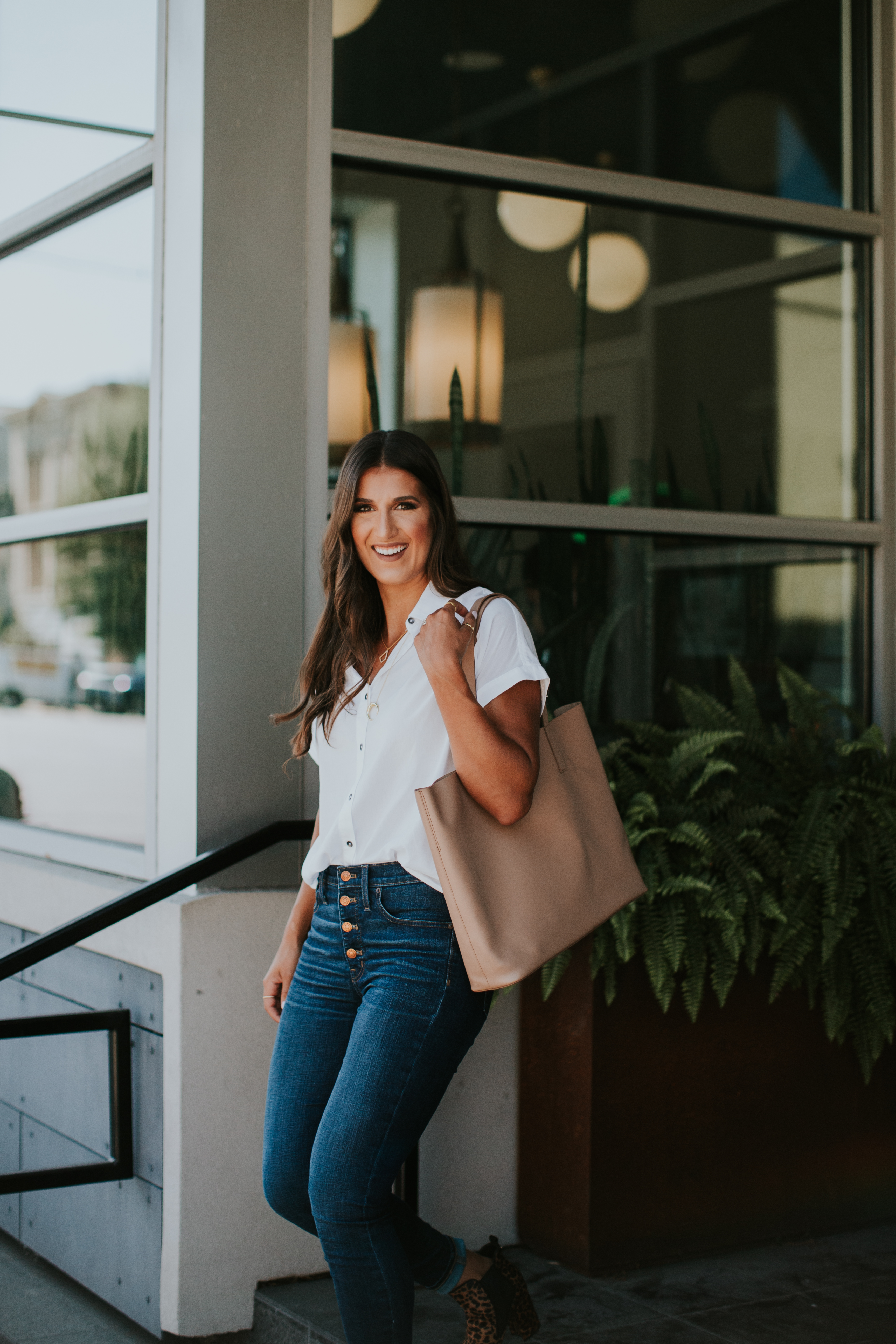 5 reasons to unplug for the weekend, technology break, unplug, weekend break, break from iphone, leopard booties, beige tote, everlane tote, white tee, gorjana jewelry, leopard boots // grace white a southern drawl