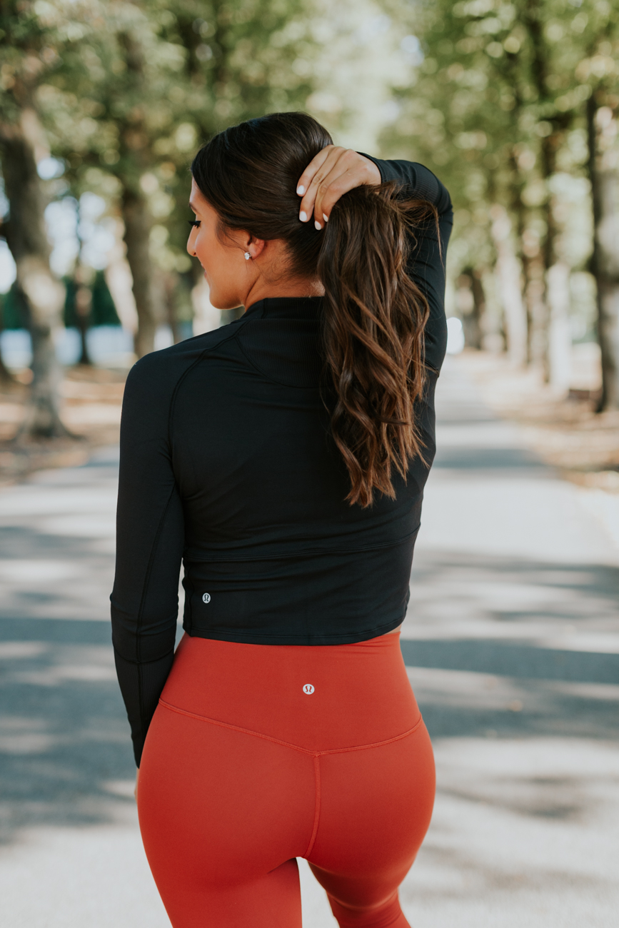 lululemon activewear, how to choose activewear for fall, fall activewear, fall athleisure, align pants, lululemon sports bra, apl shoes, apl sneakers // grace white a southern drawl