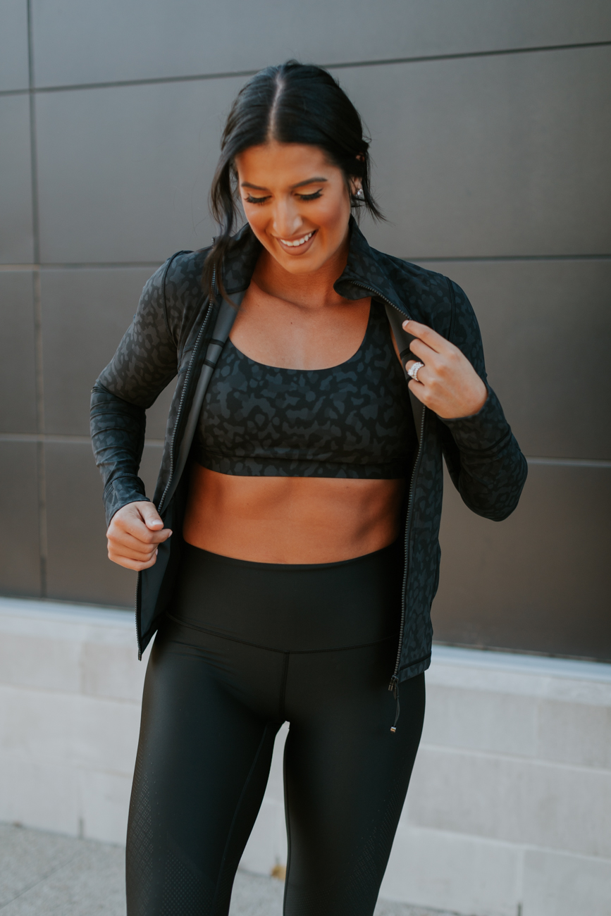 lululemon self care, gym to play, gym to date night, dry shampoo, activewear, athleisure, best deodorant, lululemon self care, lululemon dry shampoo // grace white a southern drawl